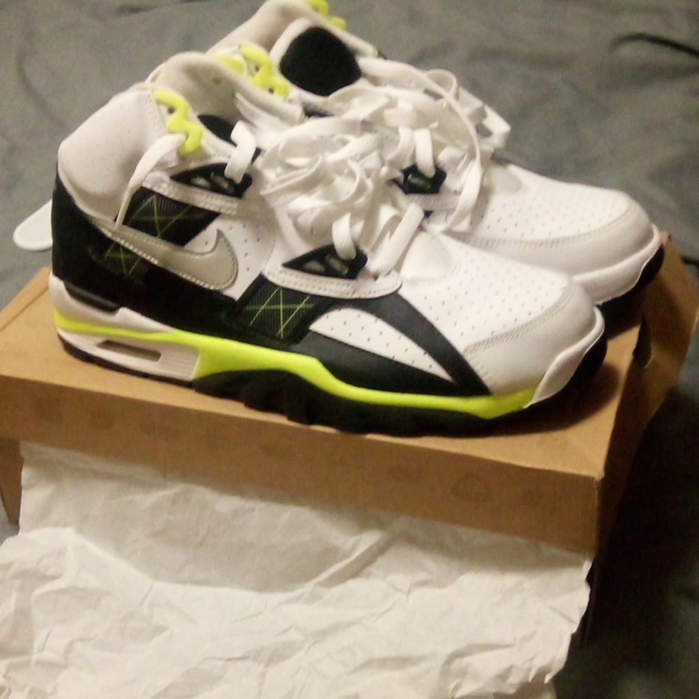 Nike air trainer sc high